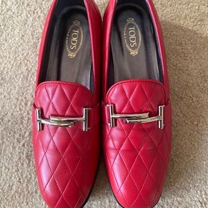 TOD’s Leather Loafer